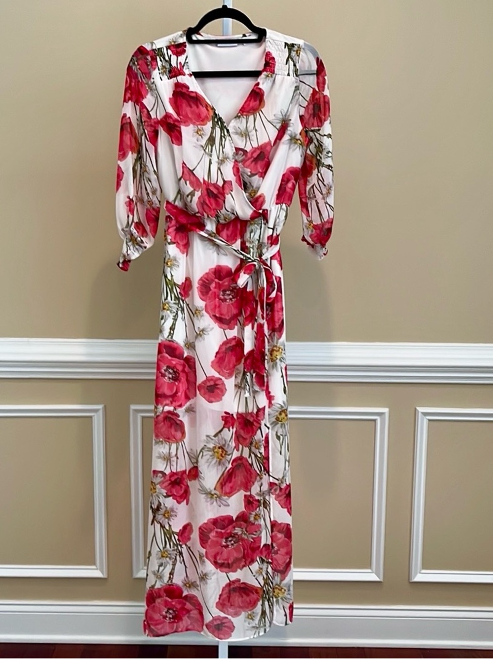 New York & Company Pink and White Floral Maxi Dress Size 6